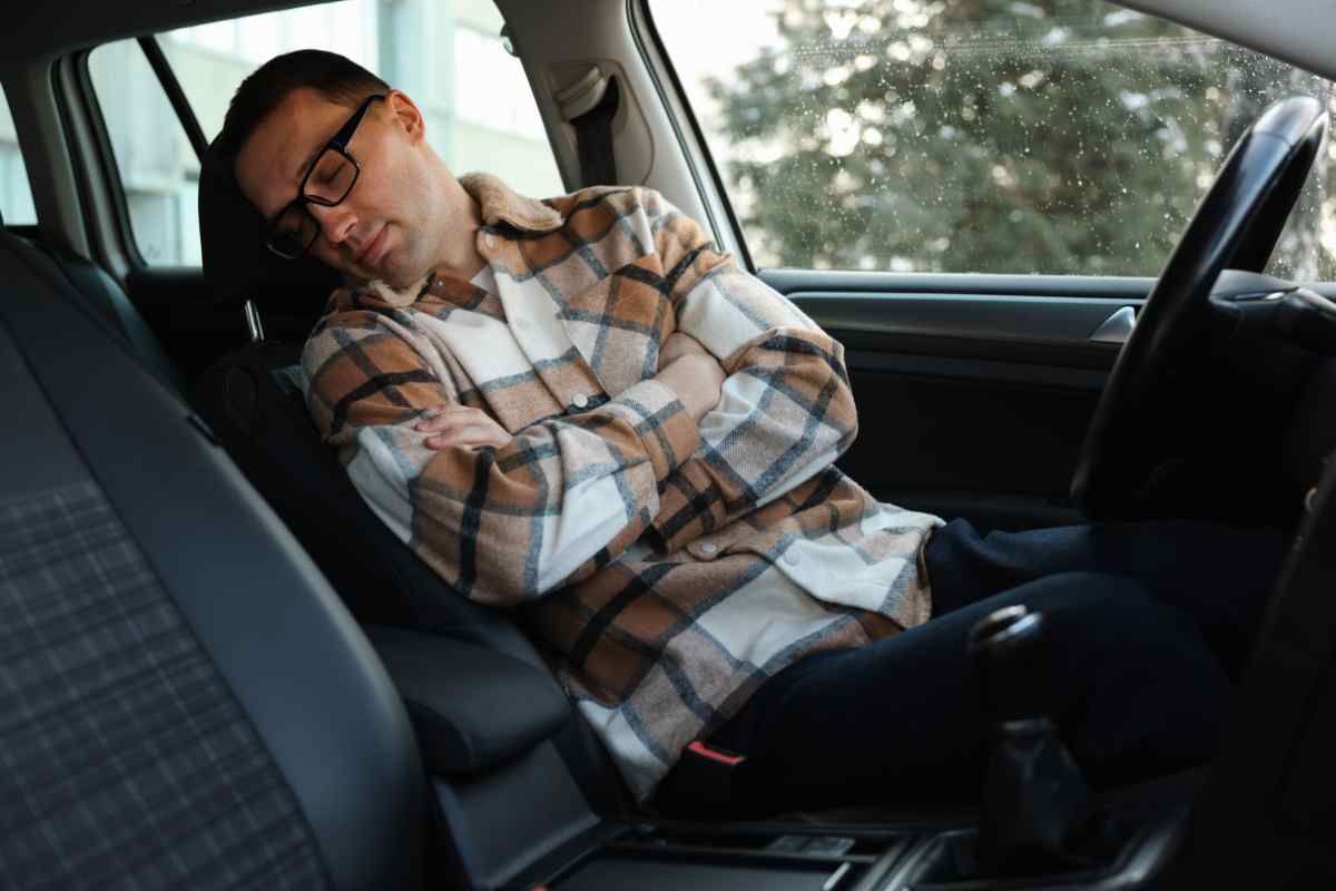 Non appisolarti in auto!