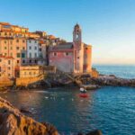 Il borgo sul mare che batte le mete turistiche più famose, tutti i dettagli