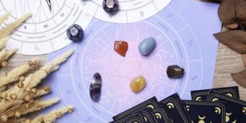 Per il Toro, l’Arcano de Il Papa indica un periodo di crescita personale e spirituale. Il 2026 chiede di fare un “passo più lungo della gamba”: