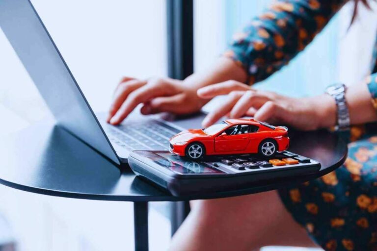 Sotto questo reddito non dovrai pagare più il bollo auto