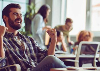 Partita Iva, arriva il maxi-bonus da 20.000 euro