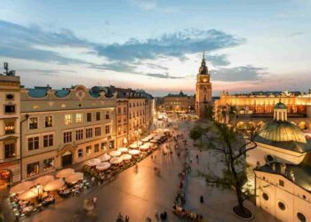 La città dei castelli e delle leggende: dove si trova, i dettagli