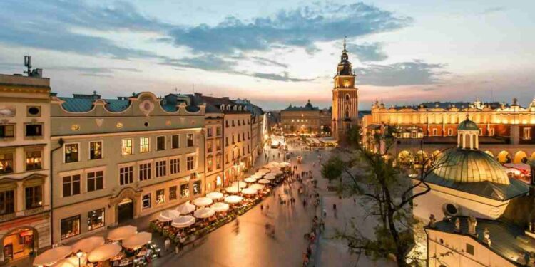 La città dei castelli e delle leggende: dove si trova, i dettagli