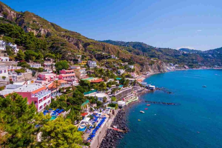 spiaggia moronti a ischia