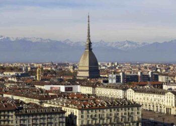 Tra queste numerose parlate, alcune si distinguono per la loro eleganza fonetica e lessicale, tracciando un profilo di raffinatezza e sobrietà.