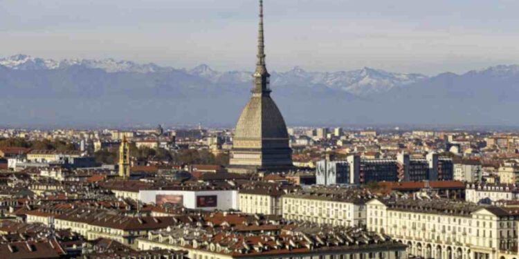 Tra queste numerose parlate, alcune si distinguono per la loro eleganza fonetica e lessicale, tracciando un profilo di raffinatezza e sobrietà.