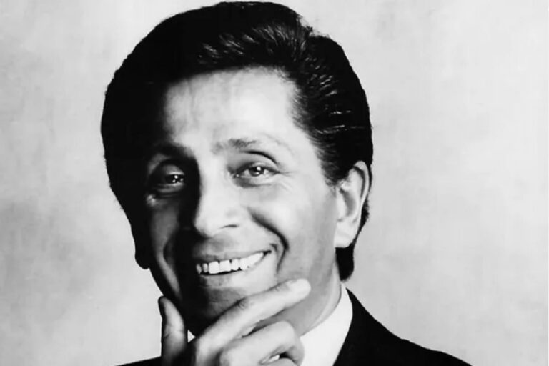 morto lo stilista valentino, chi è e cause della morte