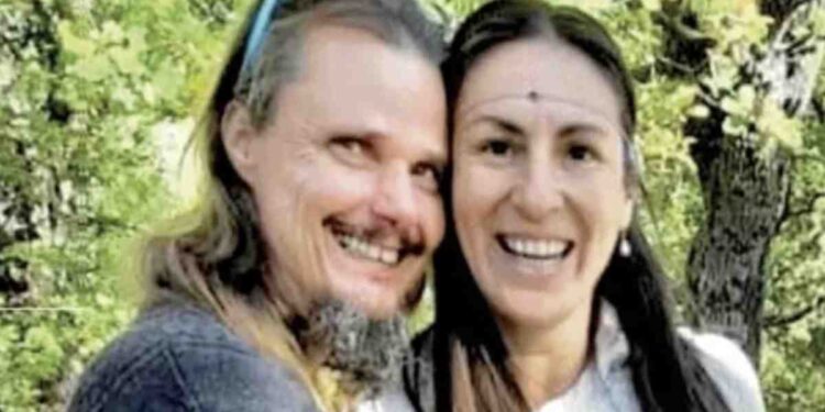 Ma tra tutte le voci, quella di Roy De Vita si distingue per la sua ferma critica alla psicologa che ha preso pubblicamente posizione contro la famiglia