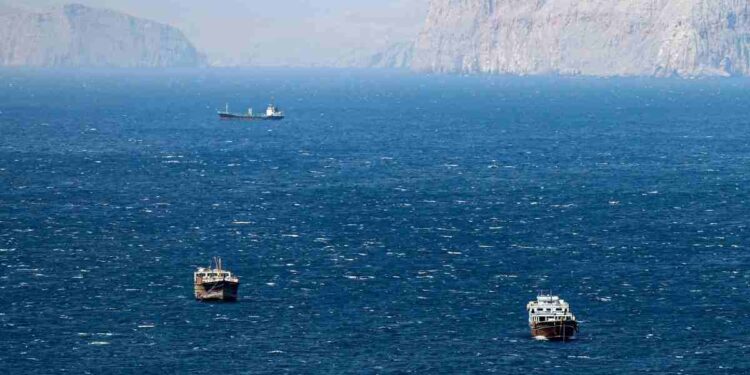 stretto di hormuz crisi