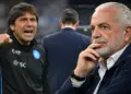 Conte e De Laurentiis con una terza persona di spalle sullo sfondo