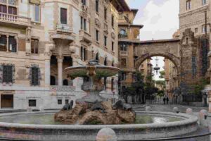 Quartiere Coppedè, il volto più visionario di Roma tra Liberty, gotico e cinema