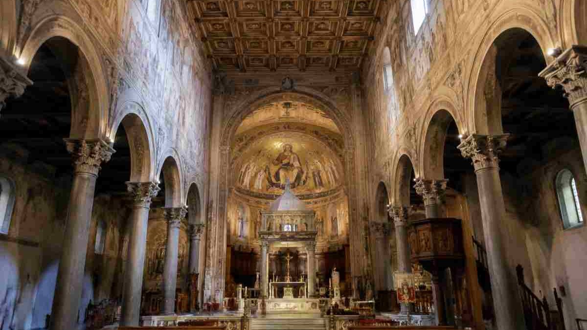 Basilica dei Santi Silvestro e Martino ai monti Dailybest.it
