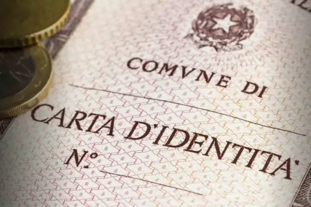 Vecchia carta d'identità