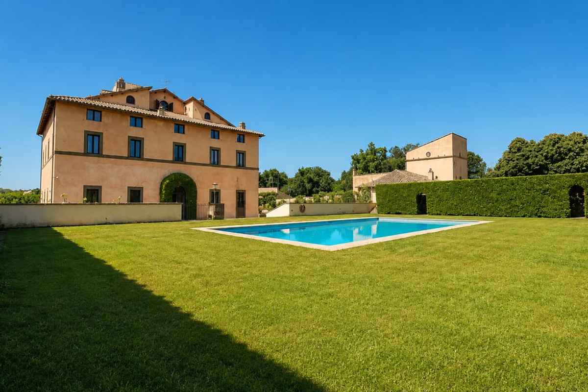 Il complesso dell'Olgiata con la Piscina