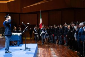 Cerimonia di giuramento dei nuovi commissari alla presenza del Ministro Piantedosi