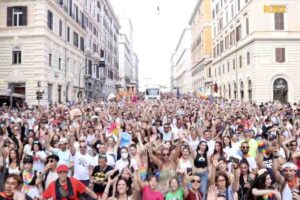 Una manifestazione a Roma legata al Pride