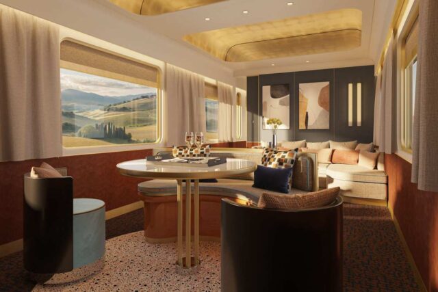 Il salotto di una delle Suite sul Dolce Vita Orient Express, progettate per rendere il viaggio comodo con arredi e particolari di lusso